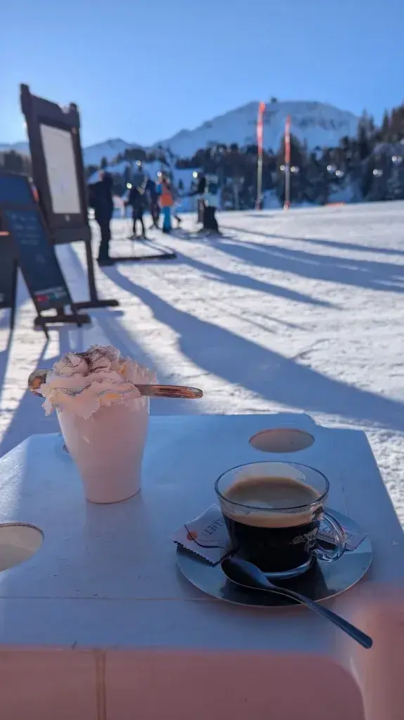 Jade Fardon_Croq'Neige_France_review