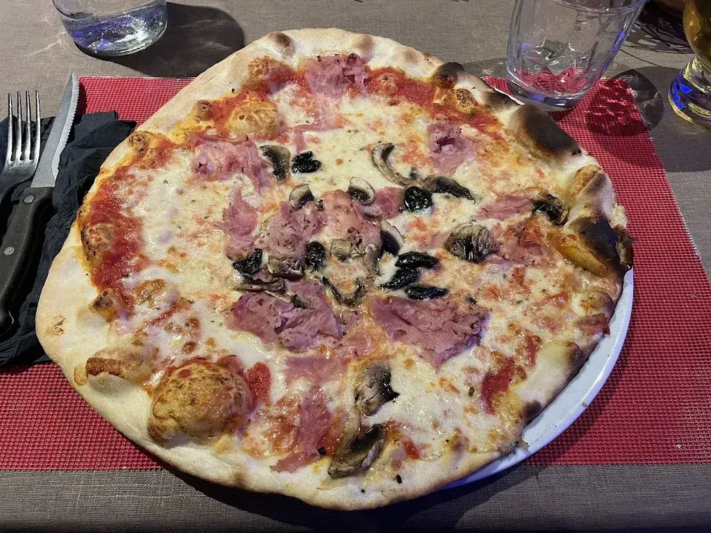 La Table Du Tarin_France_slider_image_2