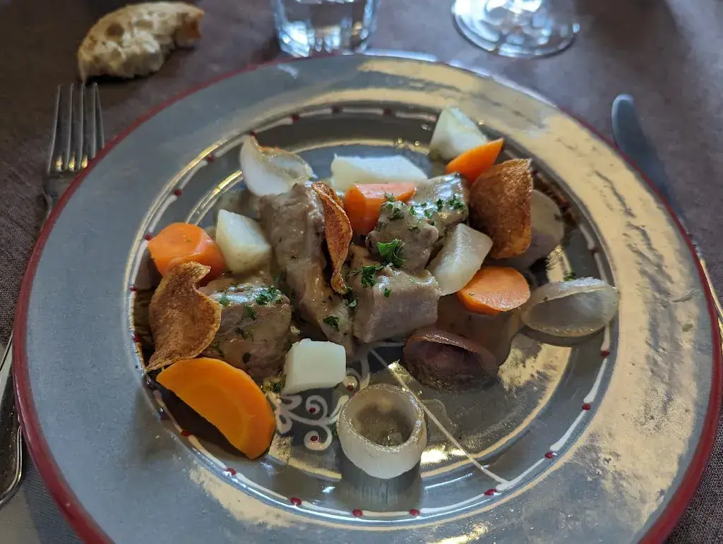 Cyrill Schoeni_Le Chalet Du Plan Bois (Chez Laurette)_France_review