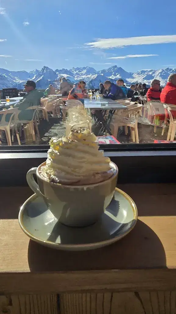 Rebecca Johnson_Le Roc des Blanchets_France_avis