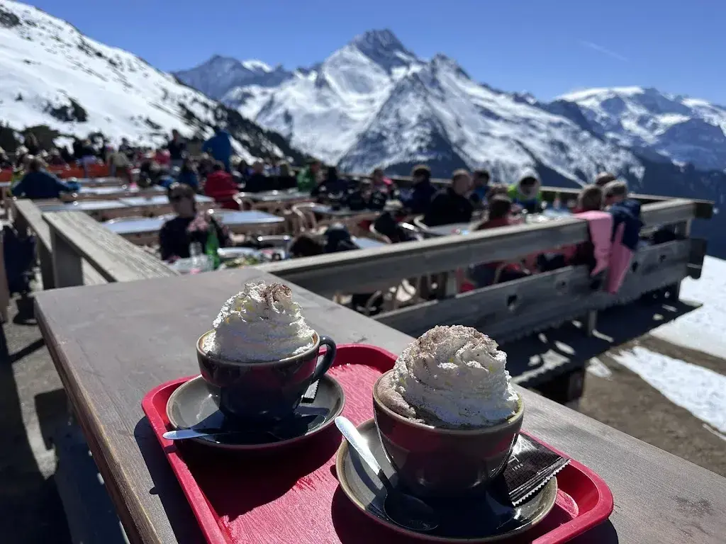 Irina Herteliu_Le Roc des Blanchets_France_avis