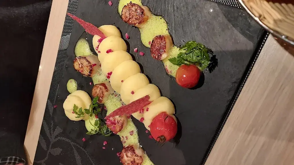 Le 4810_France_slider_image_2