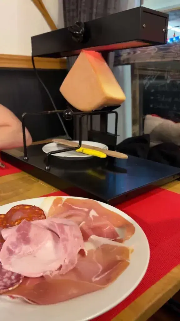 Menu_Le P'tit bouchon La plagne centre_France_image_5