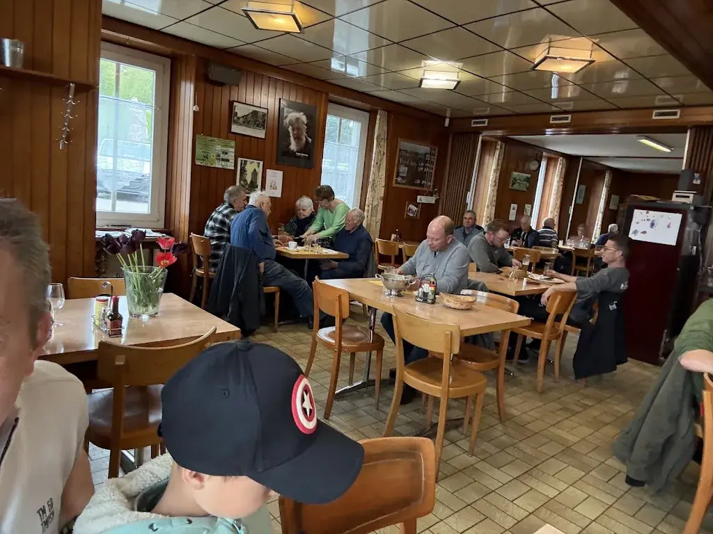 Heinz Ramseyer_Café restaurant de l'Aigle_Romont_review