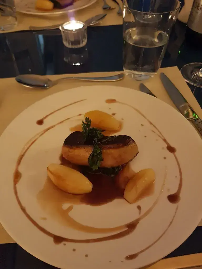 La Belle Croix Hôtel - Brasserie - Restaurant restaurant à Romont