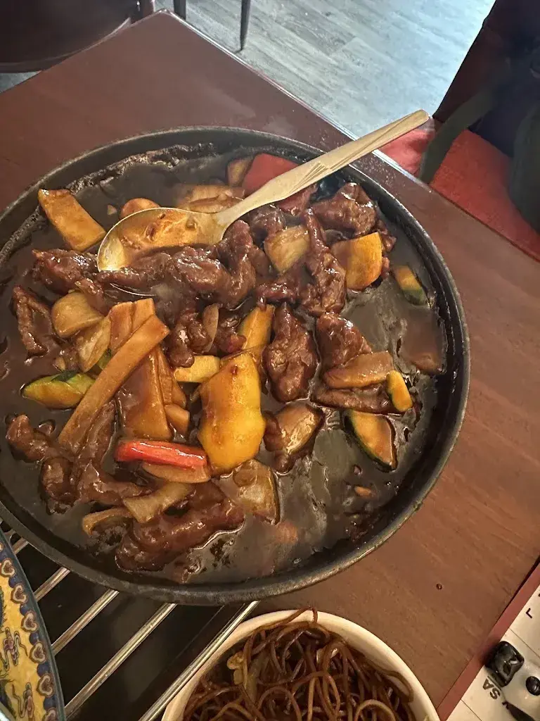 Albert Comte_Treize Cantons_Romont_review