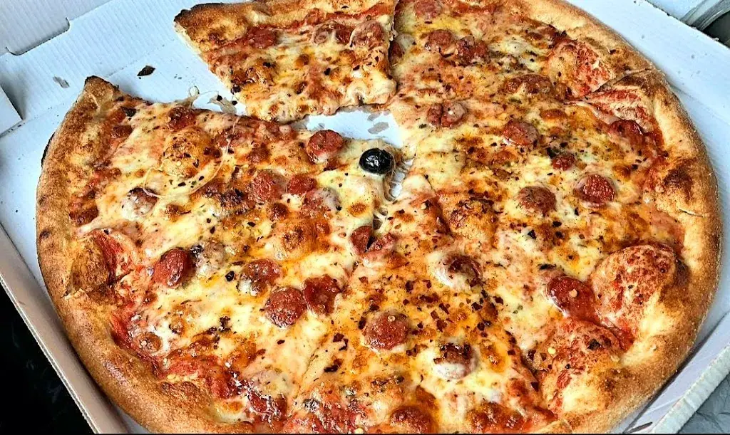 Menu_Mega Star Pizza_Romont_imagen_9