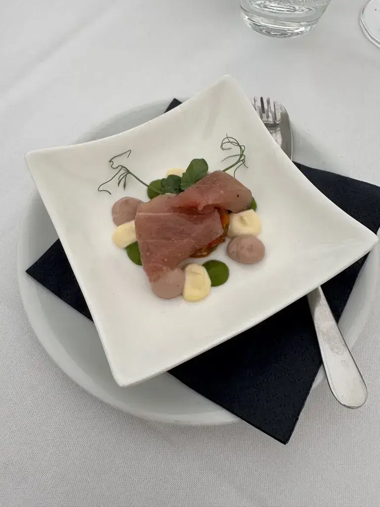 Tijmen Vermeij_Didi's Frieden_Zürich_review