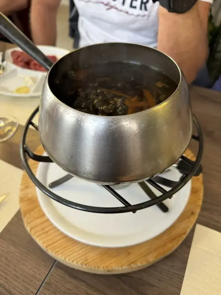 Herbert Ballerina_Restaurant Beau-Val_Chézard-Saint-Martin_avis