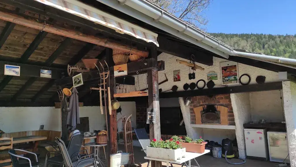 Buvette de la Petite Combe restaurante en Le Pâquier