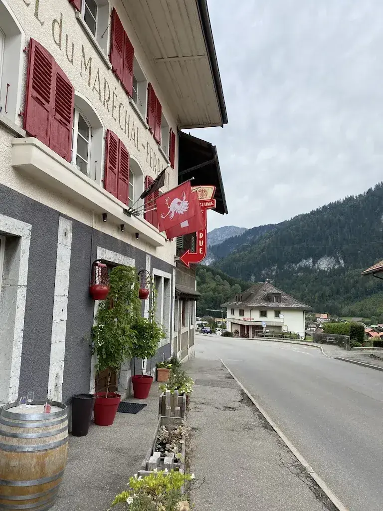 Fawad Hussain_L'Enclume (Maréchal Ferrant)_Val-de-Charmey_reseña