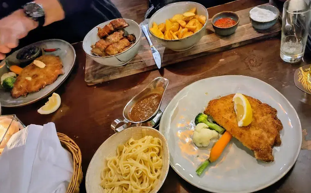 Spunte - Restaurant, Lounge & Sportbar restaurant à Seedorf