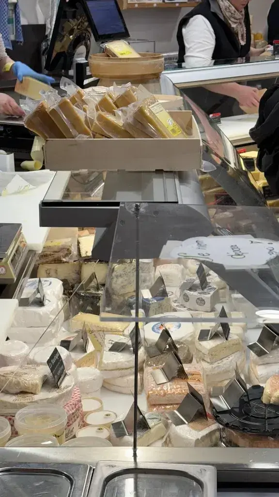 Anne-Marie B._Fromagerie des Reussilles SA_Les Reussilles_avis