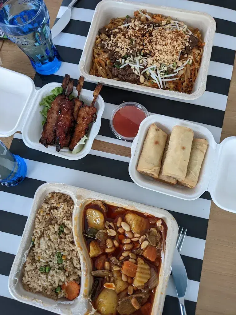 Menu_Restaurant Zur Linde / Kritsanas Thairestaurant --- take away & Lieferservice_Brüttelen_imagen_4