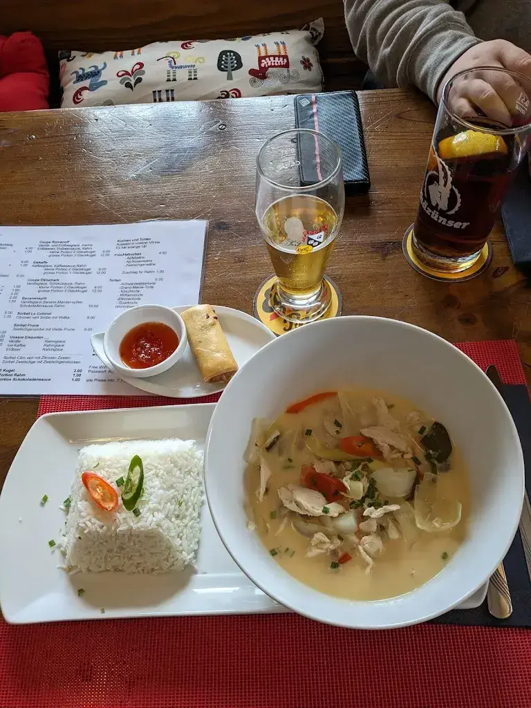 Rudolf Widmer_Restaurant Zur Linde / Kritsanas Thairestaurant --- take away & Lieferservice_Brüttelen_reseña