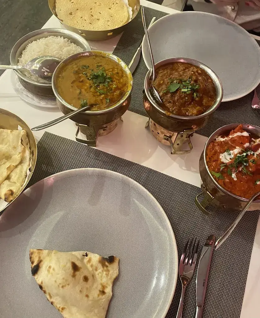 Ilaria Sassi_Restaurant GoldenIndia Freiburg/Fribourg 