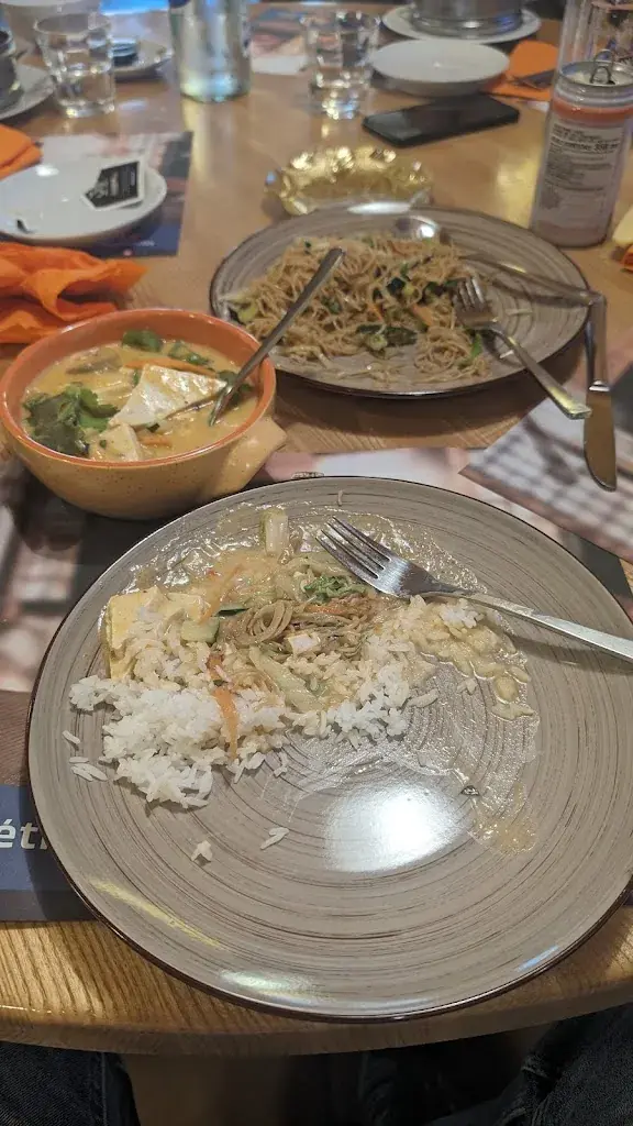 Vaibhav Sharma_Restaurant Feuillage Erlach_Erlach_reseña