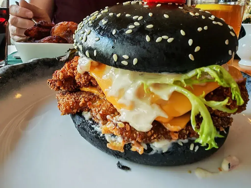 Lilly Blatter_Restaurant - O’tennis_Reconvilier_review