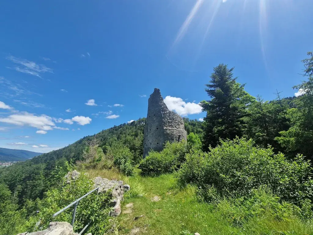 Florence Barthod_Erguel Castle_Sonvilier_review