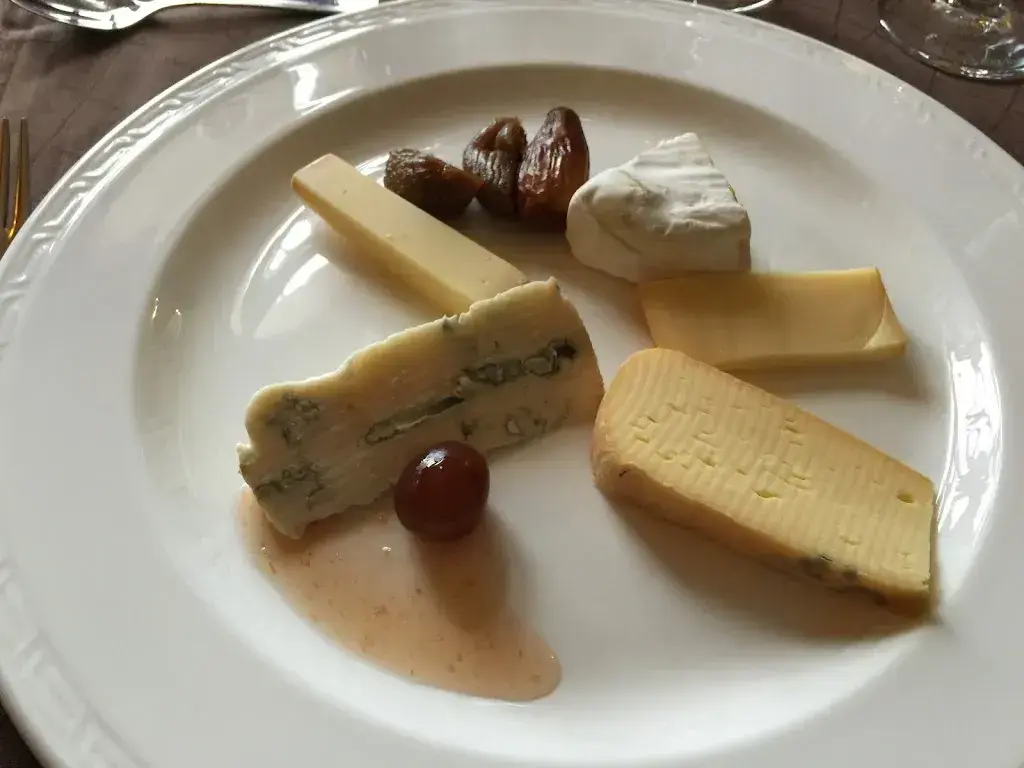 Hôtel Restaurant de la Gare ristorante a Glovelier