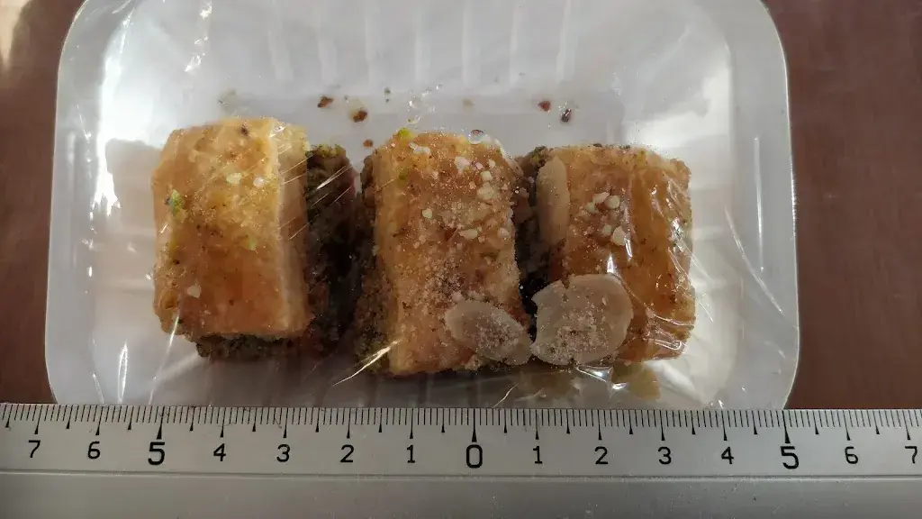 Lindaedal_BekaaHouse_Fribourg_review