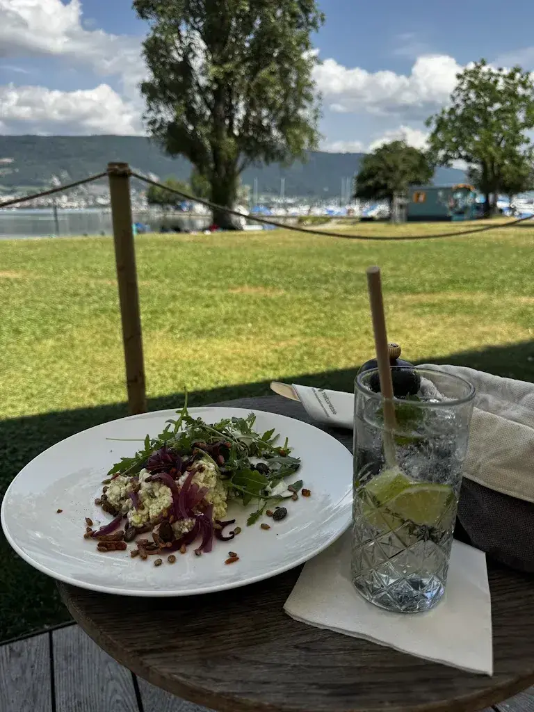 A. v.B._Brasserie am See_Erlach_review