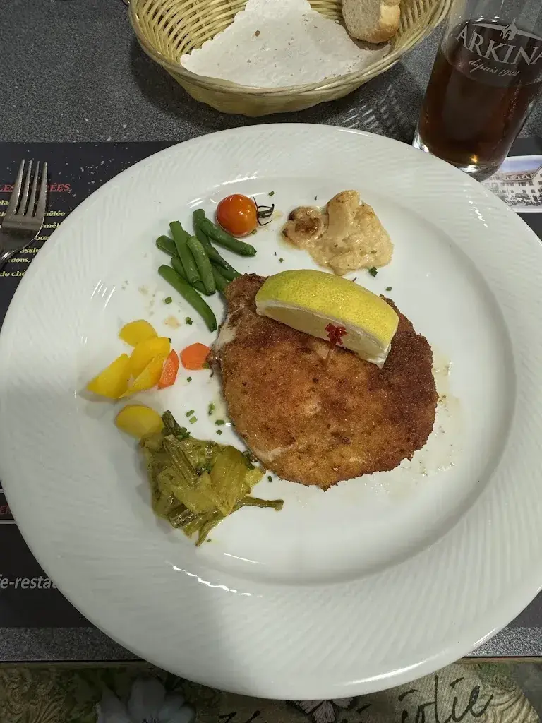 Marina Galabrun_Café Restaurant de la Poste_Saignelégier_Bewertung