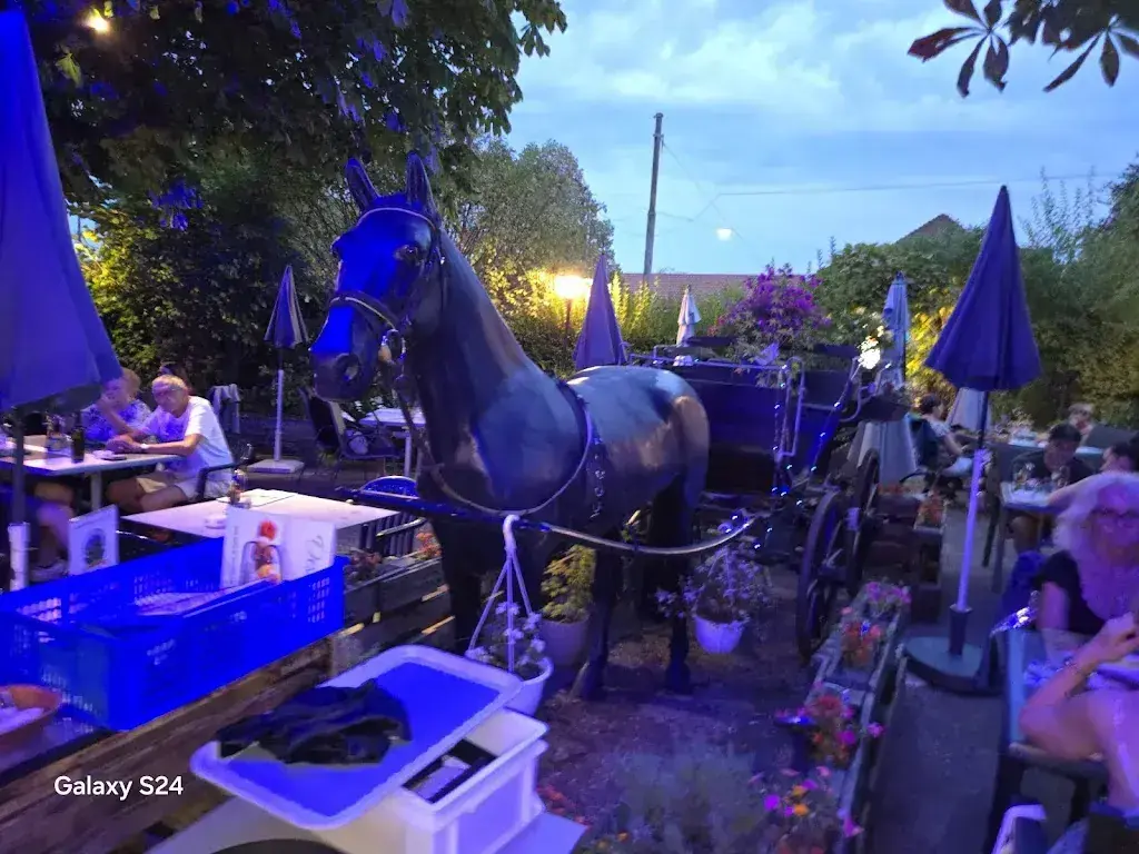 Peter Wrate_Buffet du Funiculaire_Neuchâtel_Bewertung