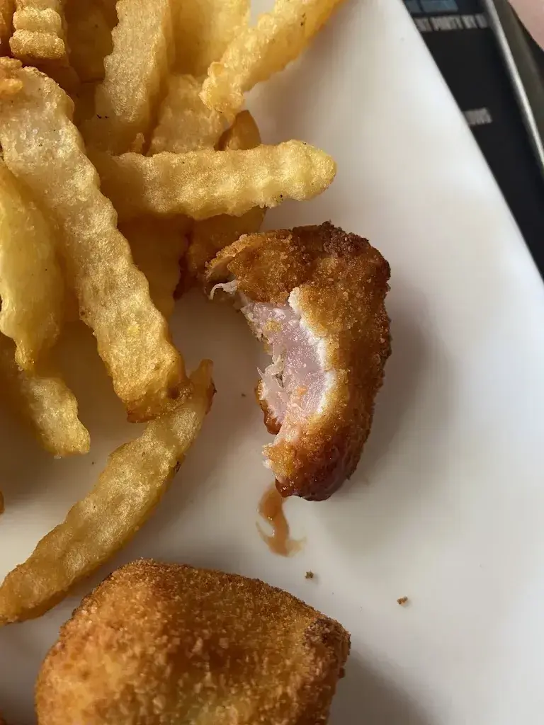 Thomas Rais_Santy's Bar_Cudrefin_avis