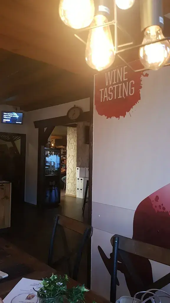 Joël B._Cristal Bar Vinothèque_Reconvilier_review