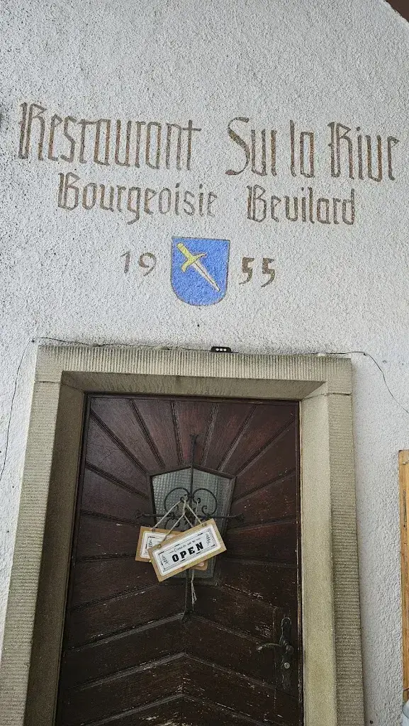 Sepp Buck_Bergerie Sur la Rive_Bévilard_review