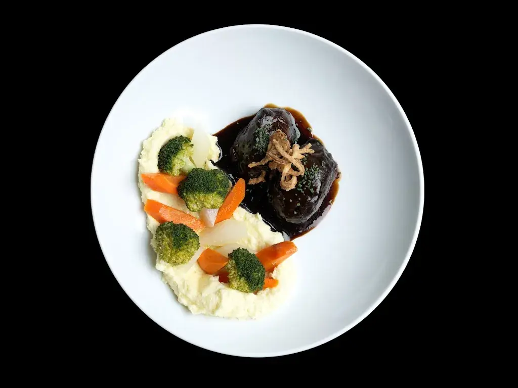 Menu_Restaurant Altitude bei Beausite Park Hotel_Wengen BE_image_5