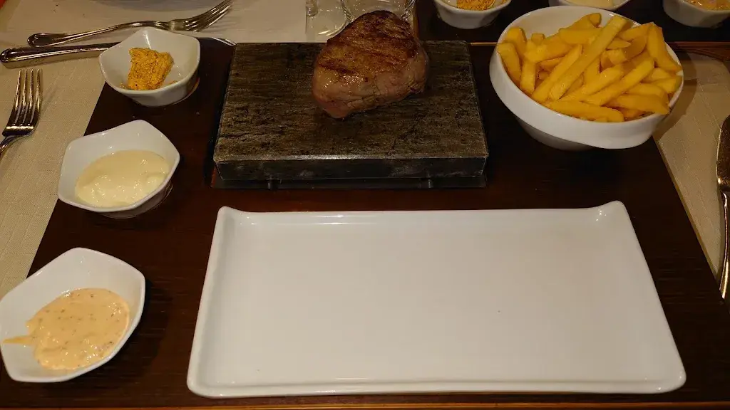 Menu_Restaurant Nepomuk_Dornach_image_3