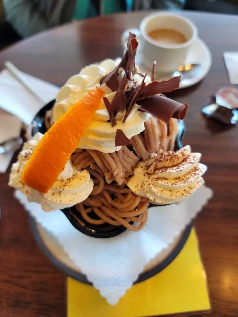 Cafe Münz Ins restaurant à Ins