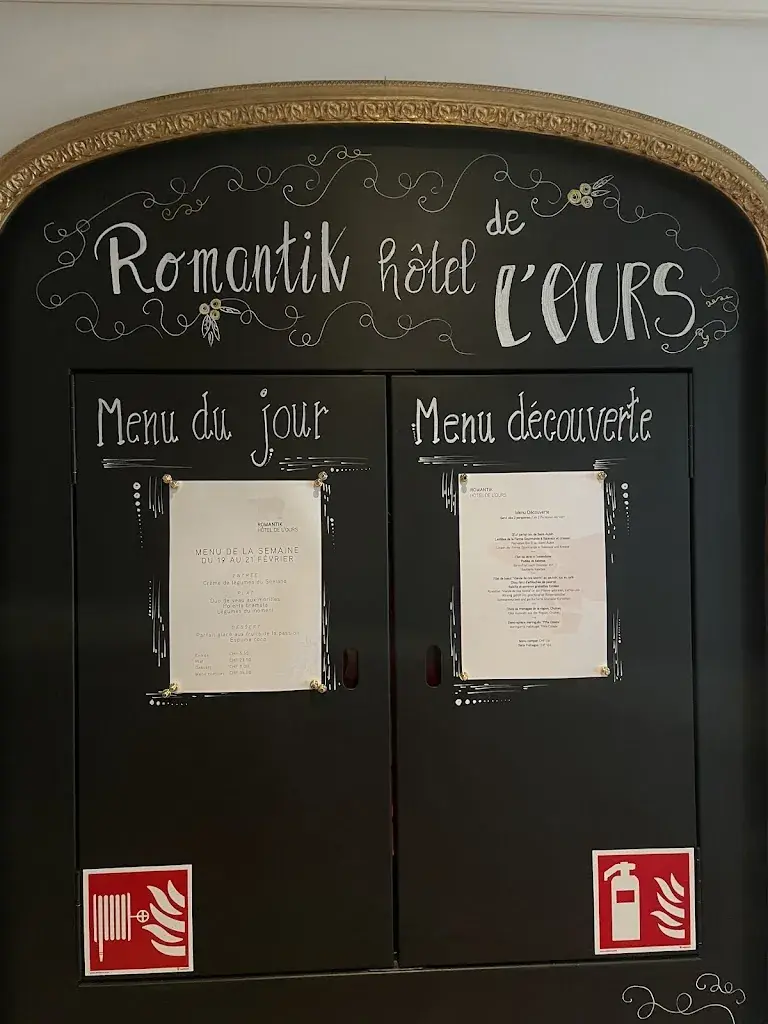 Romantik Hotel de l'Ours Restaurant in Sugiez