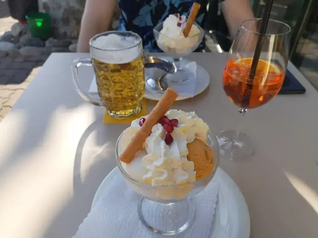 Menu_Hôtel Restaurant Cave Bel-Air_Bas-Vully_image_8