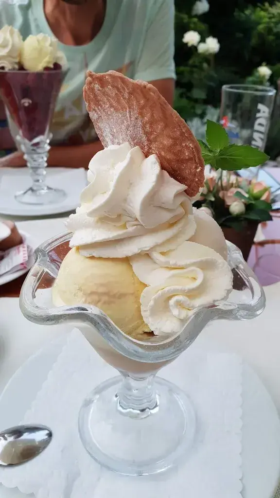 Kiener's Bistro_Finsterhennen_menu_image_1