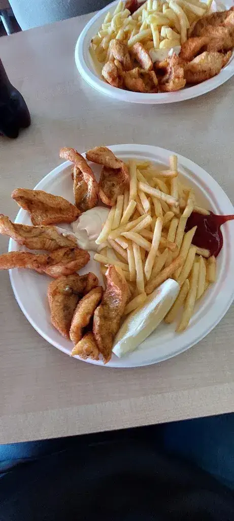 Menu_Kiosk am See / Strand Bistro_Lüscherz_image_5