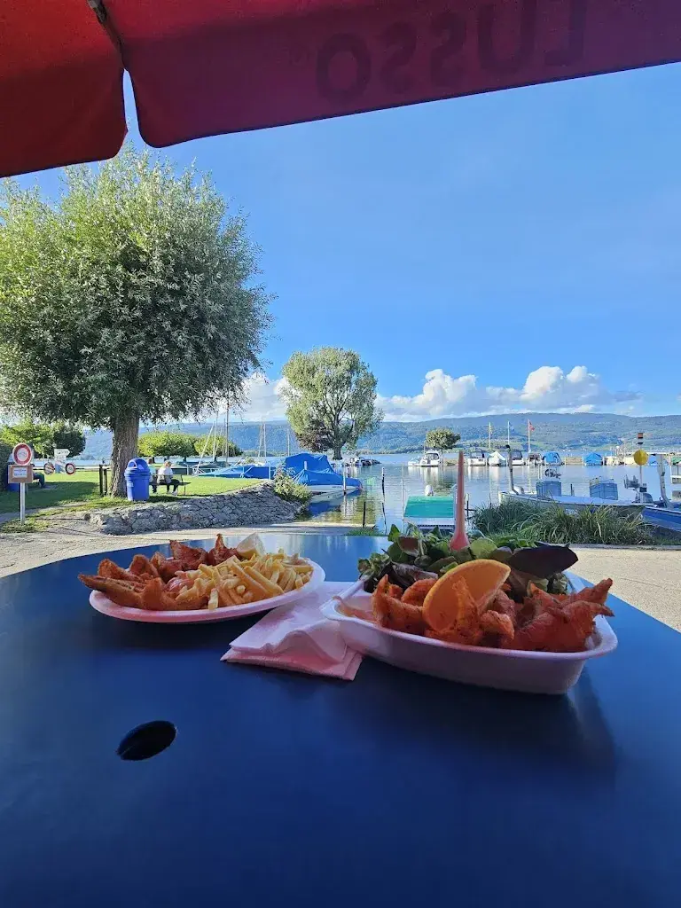 Menu_Kiosk am See / Strand Bistro_Lüscherz_image_8