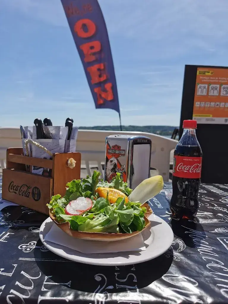 Menu_See-Café Alfermee by Maria & Luisa Traiteur_Tüscherz-Alfermée_imagen_8