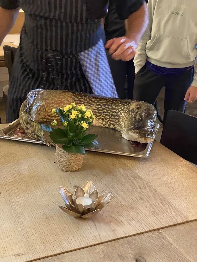 Marina Putneva_Caveau Ligerz_Ligerz_review