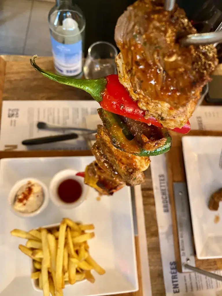 Alexander Brown_Maison des Brochettes_Delémont_review