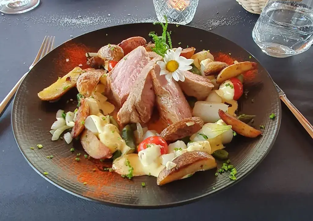 RESTAURANT CHEMI-HÜTTA_St. Silvester_slider_image_2