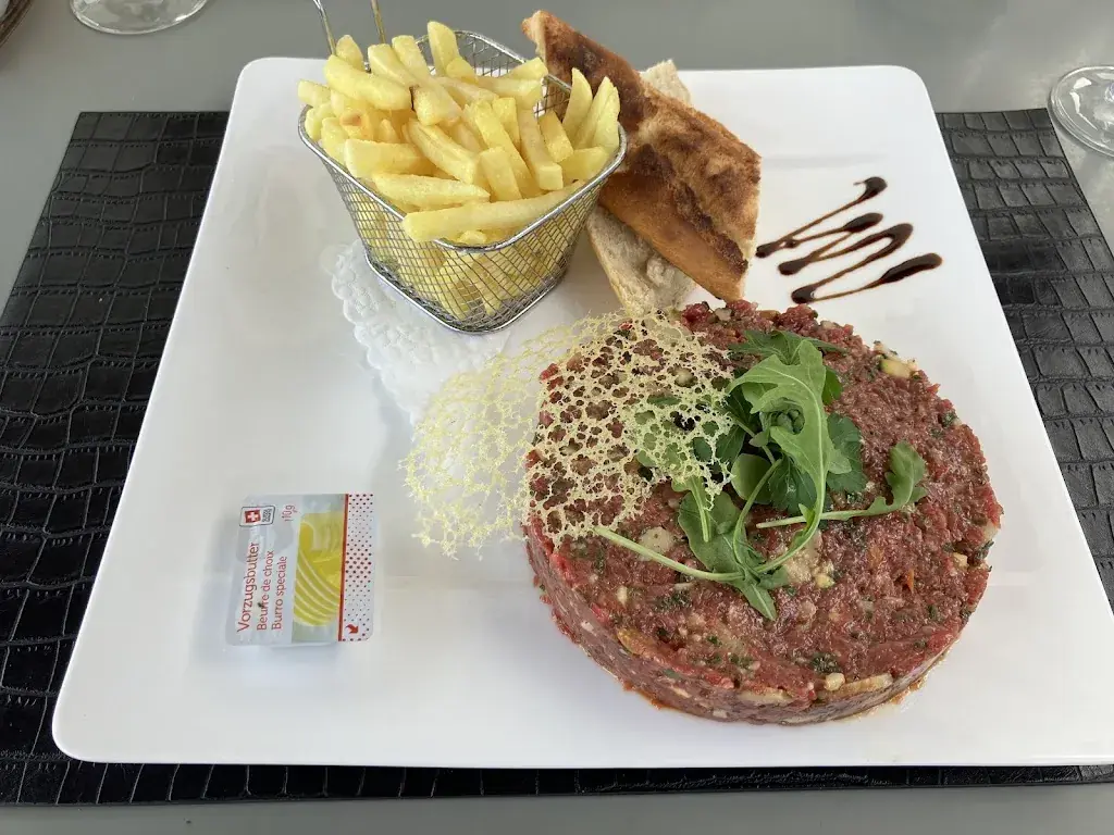 Sacha Moser_Restaurant Des Garinettes_Vallamand_review