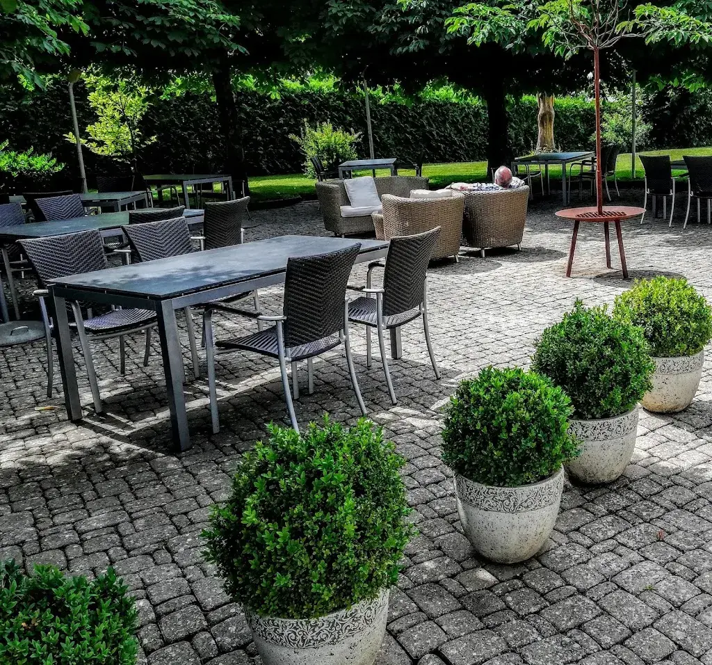 Auberge de la Croix-Blanche_Villarepos_slider_image_1