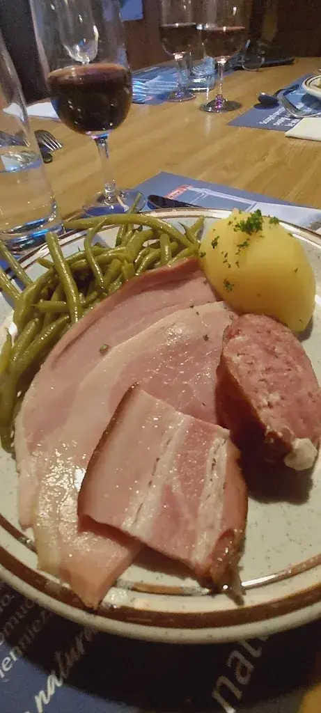 Barefoot Centipede_La Ferme du Biolley_Vuisternens-en-Ogoz_review