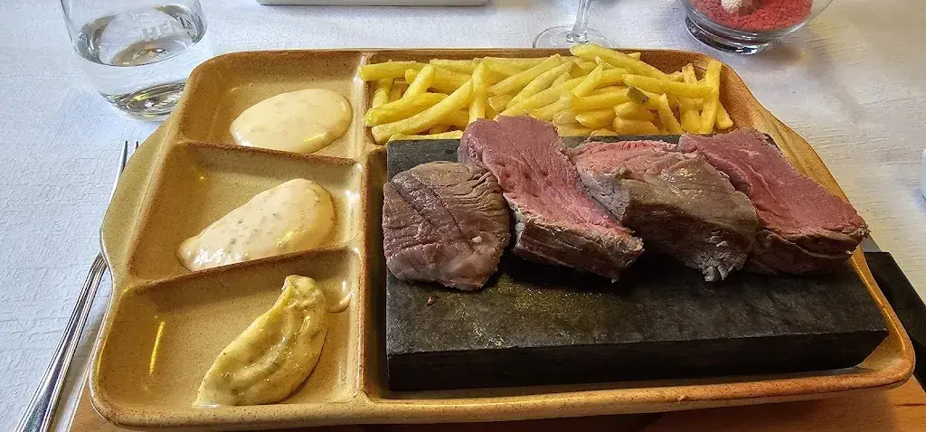 Miss Kitine Onglerie et boutique_Restaurant des Arbognes_Cousset_review