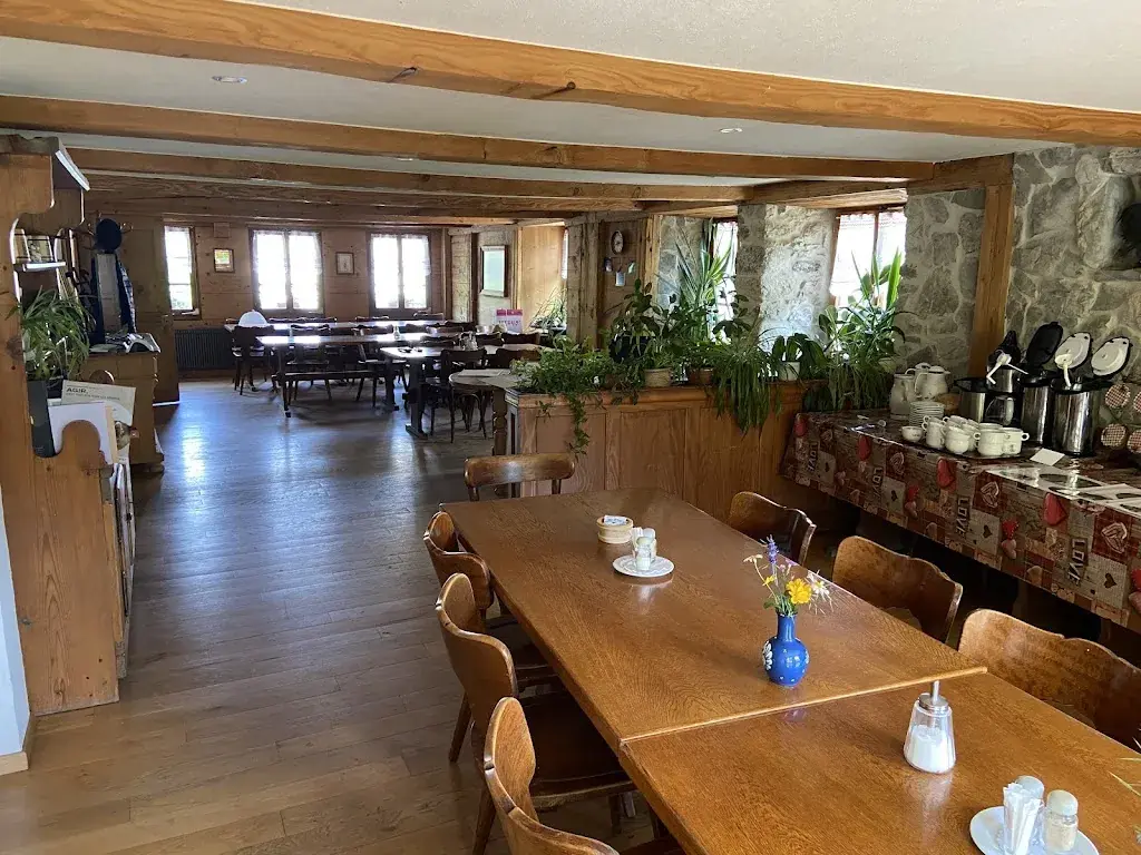 Croix de Fer_Les Allières_slider_image_1