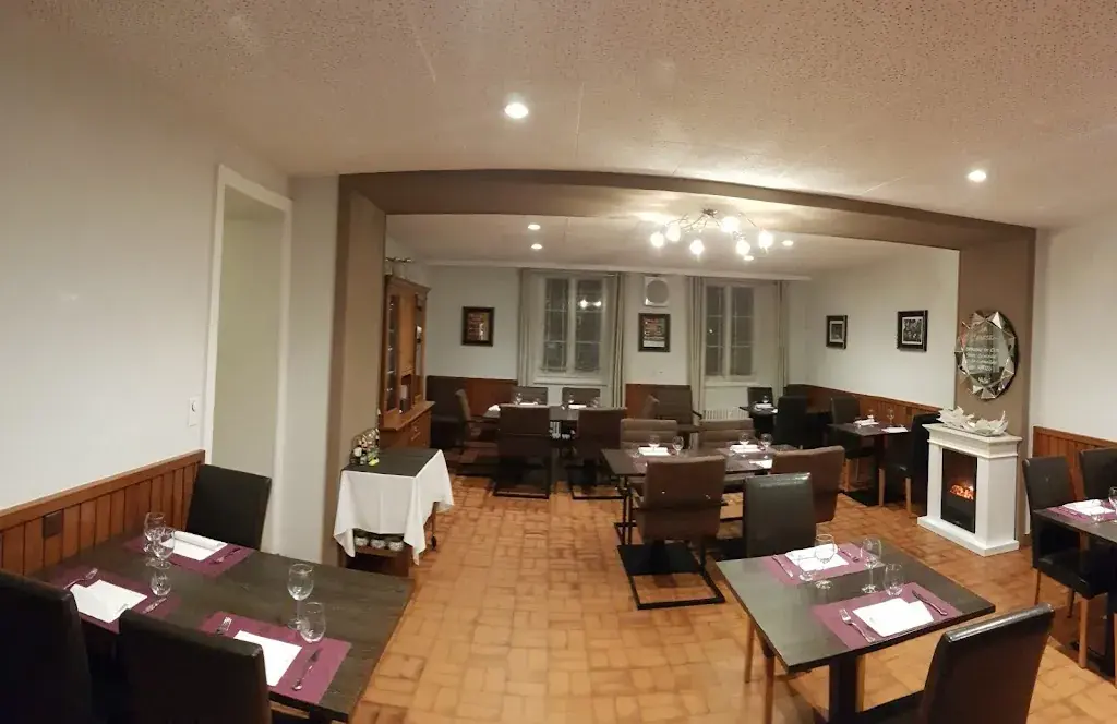 D.S_Café du Jura_Saint-Oyens_review