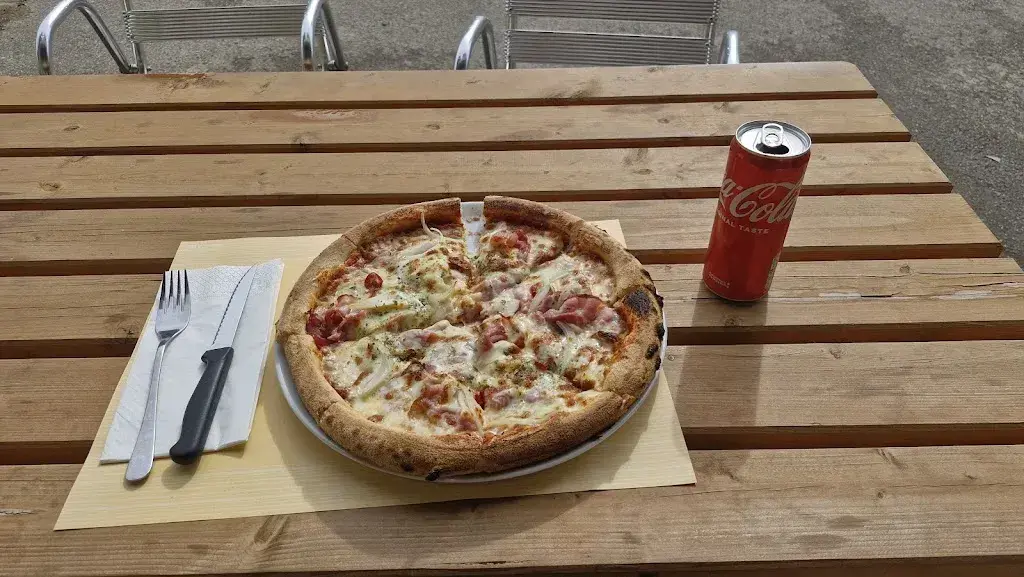 Andreas Hirschi_Tasty Food_Siselen_review